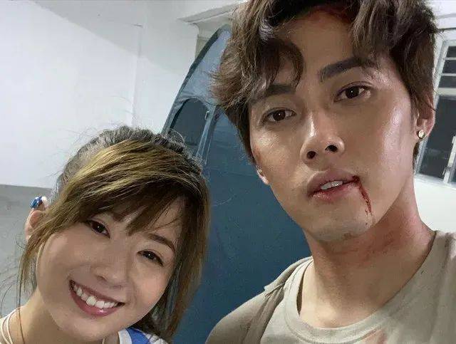 TVB御用变态佬深圳开美甲店网友期待本人来做曾是乐队成员