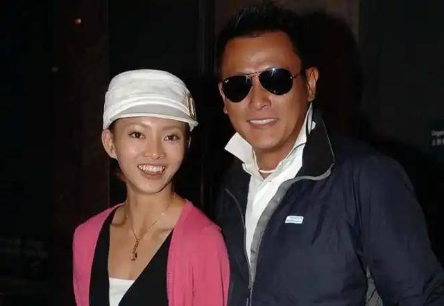 TVB前小生拍片晒近况！玩梗遭网民吐槽被前妻抛弃独自带娃