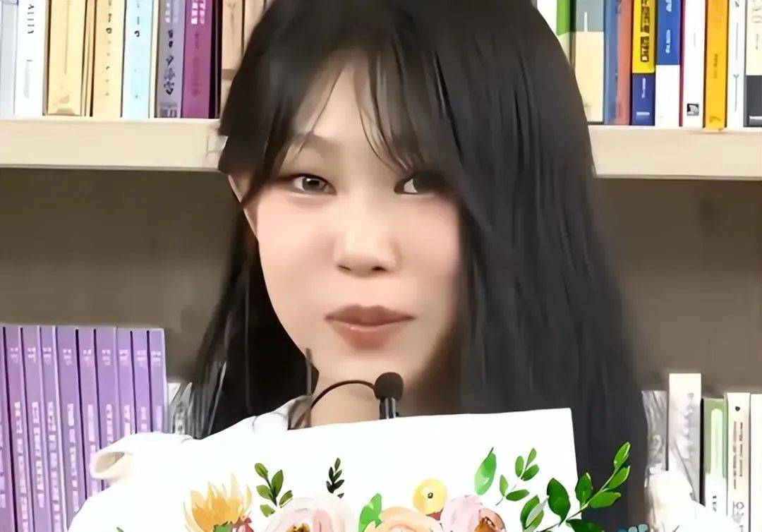 强捧出道她能红吗