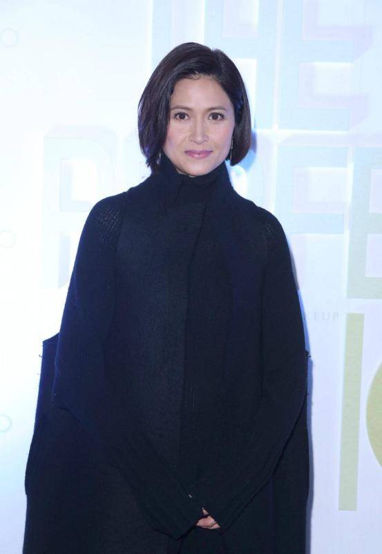 TVB前花旦银灰发惊艳全网开始拍摄新剧曾被导演勒令减肥